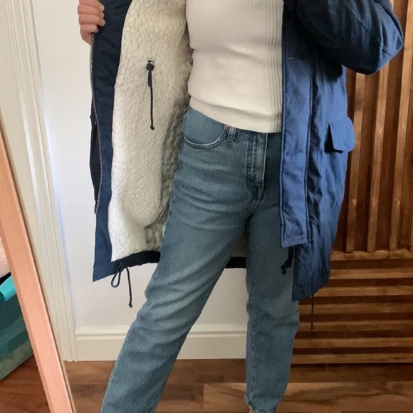 ABERCROMBIE AND FITCH Sherpa Lined long Winter Coat. XS - Picture 12 of 12